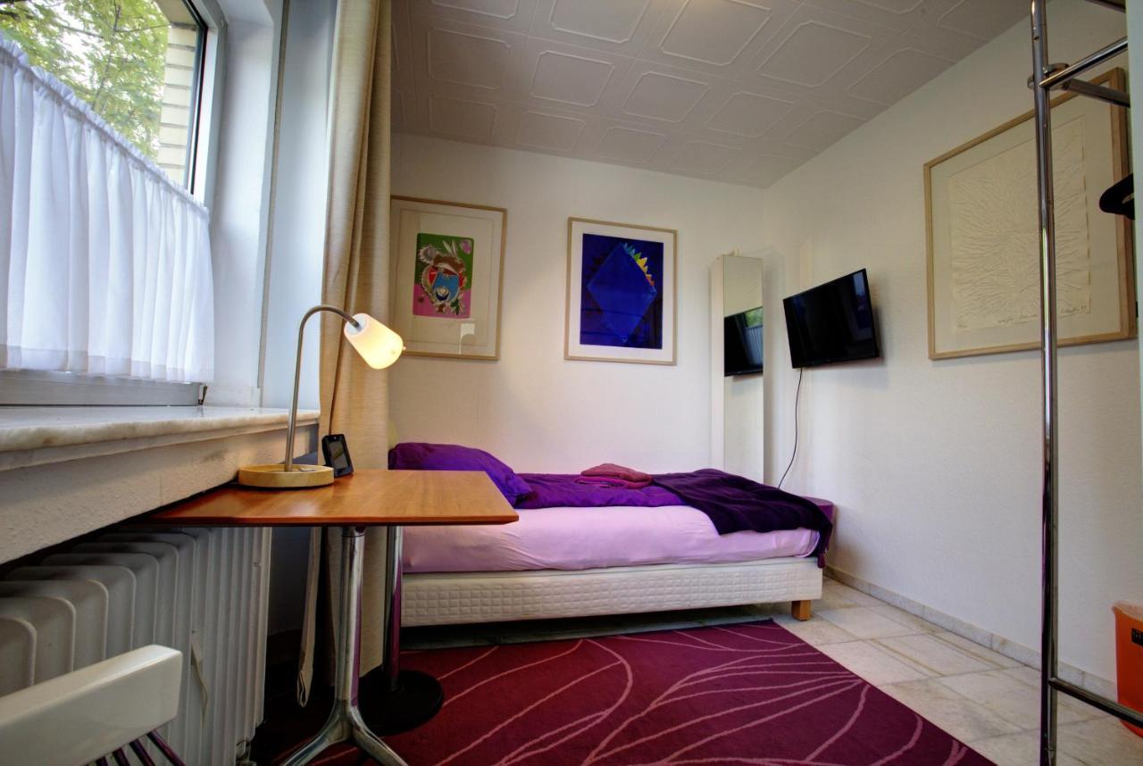 Air Boardinghouse Tulip Stockum, Zu Fuss - 3 Minuten Zur Messe Дюссельдорф Экстерьер фото